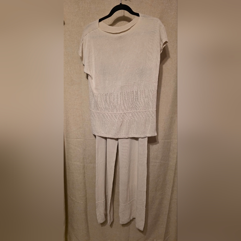 Chic Cream Women's Knit Set